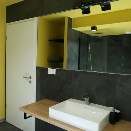 Sur La Route Des Vins - Maison Design - * Colmar